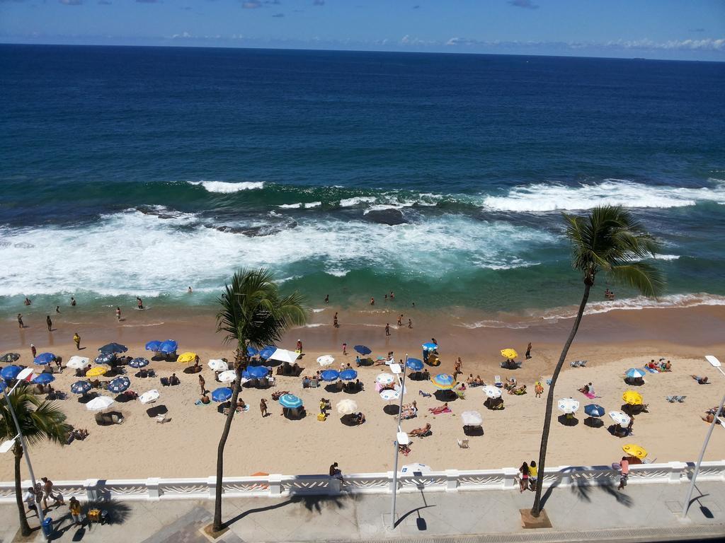 Flat Na Avenida Oceanica Apartment Salvador