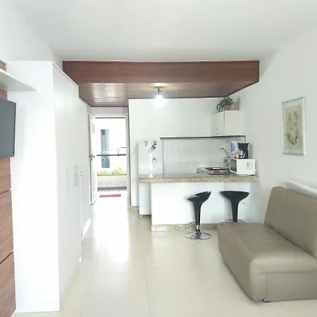 Flat Na Avenida Oceanica 萨尔瓦多 Exterior photo