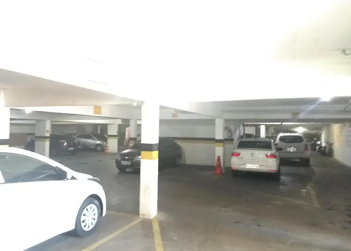 Flat Na Avenida Oceanica