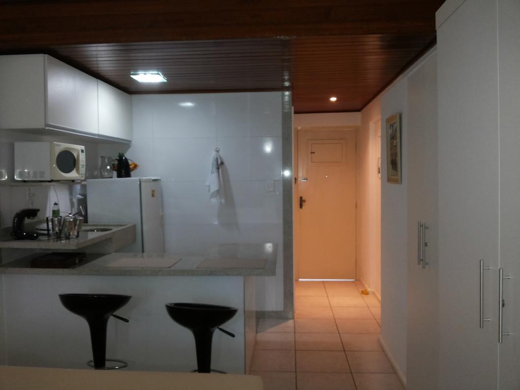 Flat Na Avenida Oceanica 萨尔瓦多