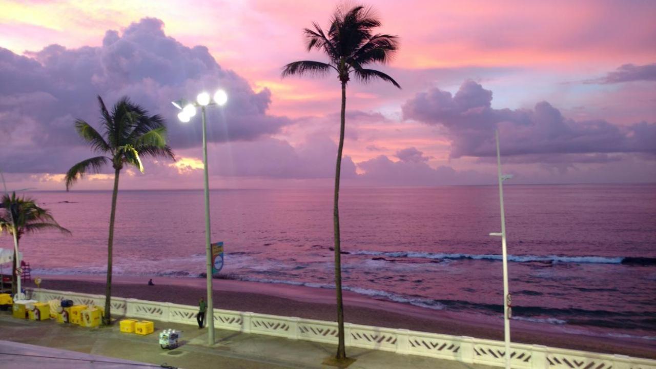 Flat Na Avenida Oceanica 萨尔瓦多